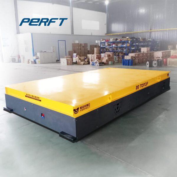 Double direction straight line steering wheel move transfer cart
